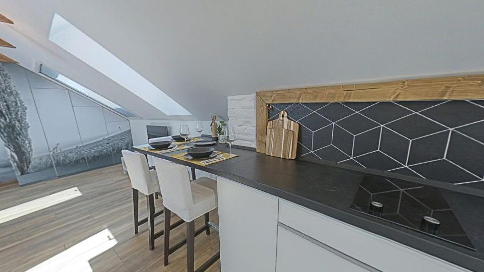 Meszes Apartman Kalocsa Buitenkant foto