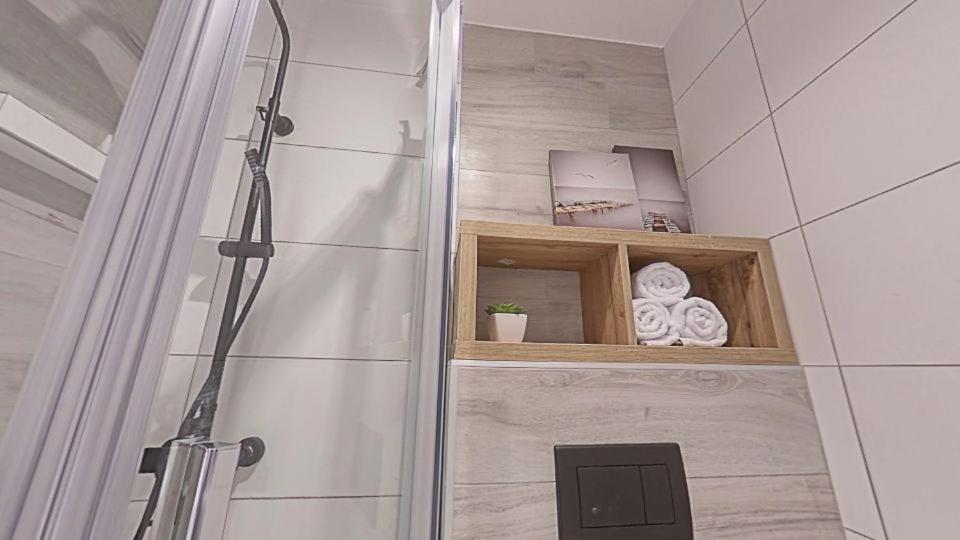 Meszes Apartman Kalocsa Buitenkant foto