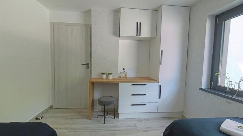 Meszes Apartman Kalocsa Buitenkant foto