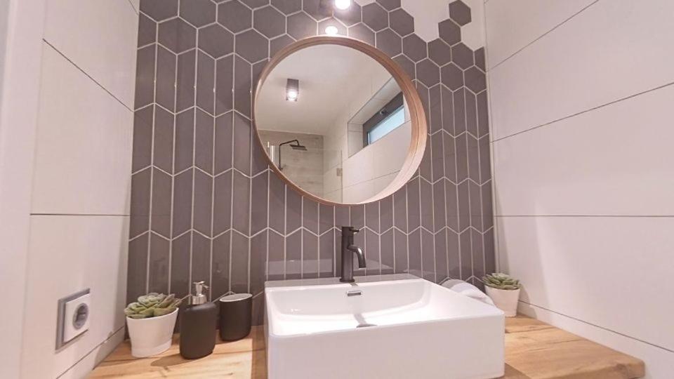 Meszes Apartman Kalocsa Buitenkant foto