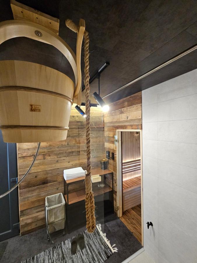 Meszes Apartman Kalocsa Buitenkant foto