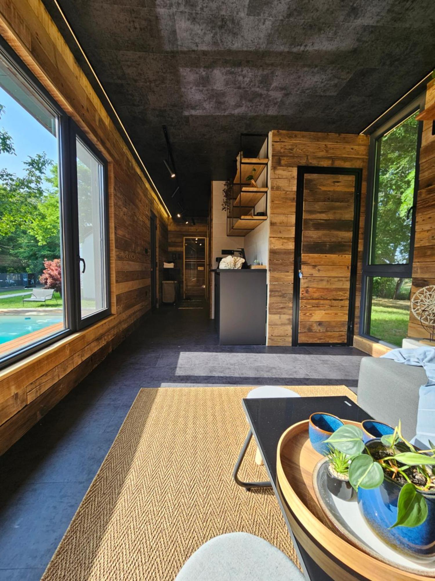 Meszes Apartman Kalocsa Buitenkant foto