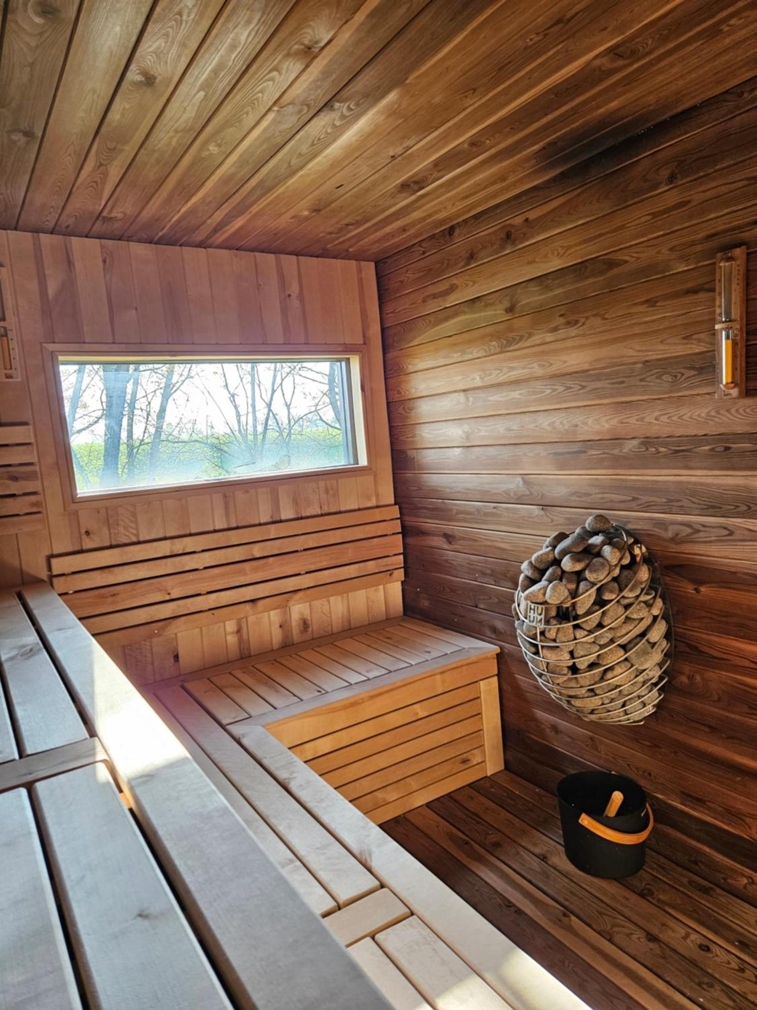 Meszes Apartman Kalocsa Kamer foto
